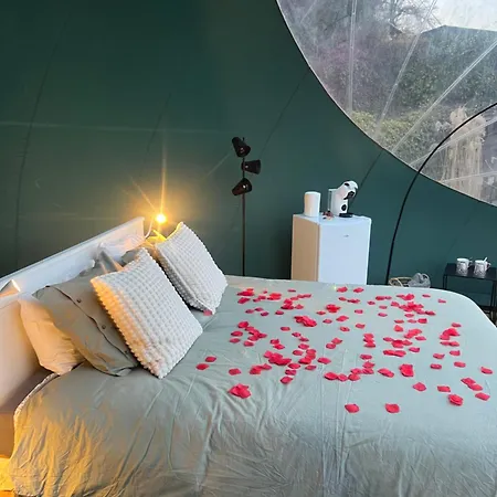 Luxury tent Bulle Time Flies - Logement Insolite Bouillon