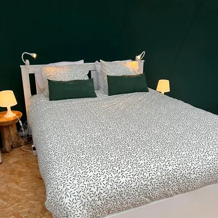 Bulle Time Flies - Logement Insolite Luxury tent